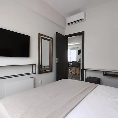 Apartment Phaedrus Living Mini Art House Rivera Nicosia